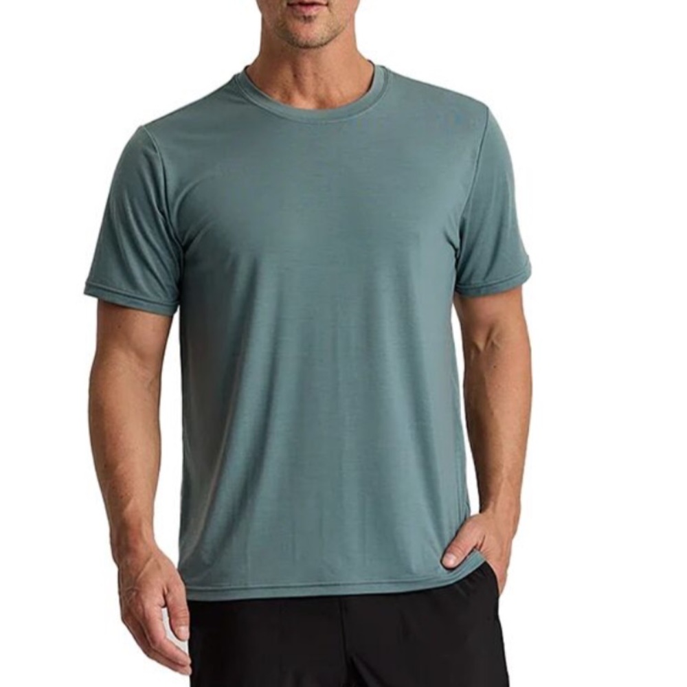 FREE FLY Men Medium Elevate Lightweight Cotton‎ B… - image 1
